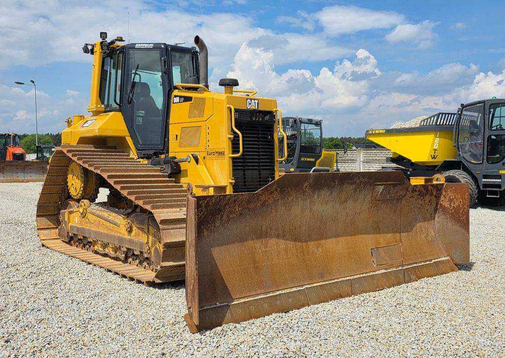 Caterpillar Caterpillar D6N LGP, 2017 ROK, PODWOZIE 80% DOBRE - Bulldozer: photos 2 Caterpillar Caterpillar D6N LGP, 2017 ROK, PODWOZIE 80% DOBRE - Bulldozer: photos 2