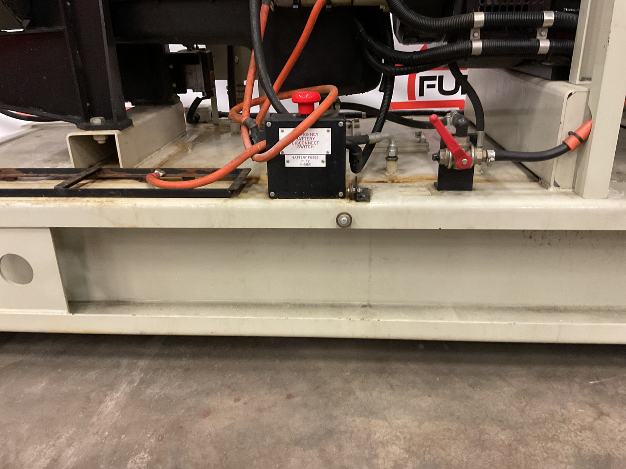 Perkins 250KVA, low standby hours and very complete. - Groupe électrogène: photos 3 Perkins 250KVA, low standby hours and very complete. - Groupe électrogène: photos 3