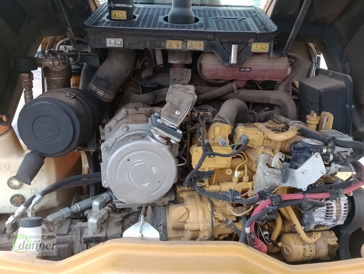 CAT 908 M - Chargeuse sur pneus: photos 3 CAT 908 M - Chargeuse sur pneus: photos 3