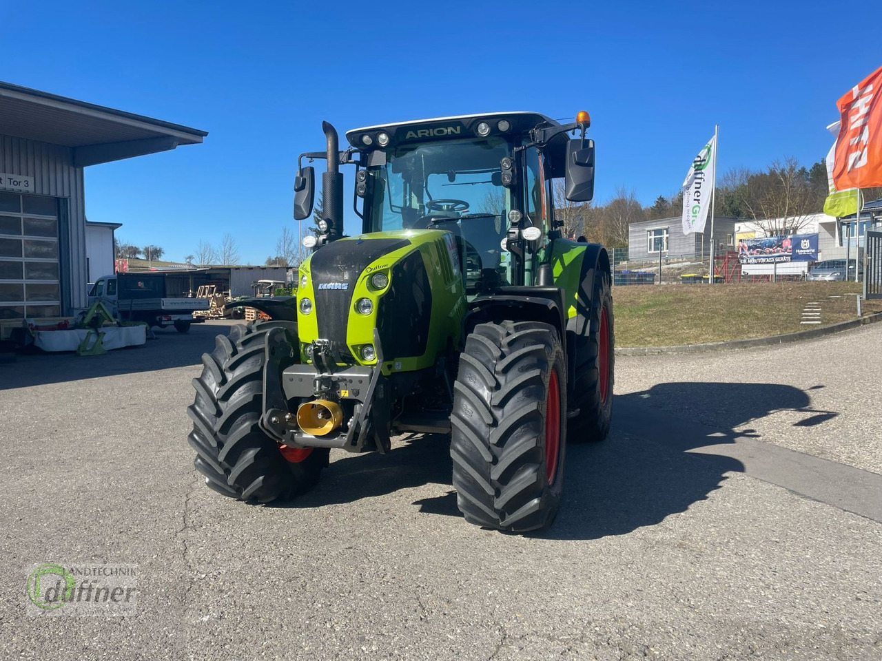 CLAAS Arion 550 CEBIS CMATIC - Tracteur agricole: photos 2 CLAAS Arion 550 CEBIS CMATIC - Tracteur agricole: photos 2
