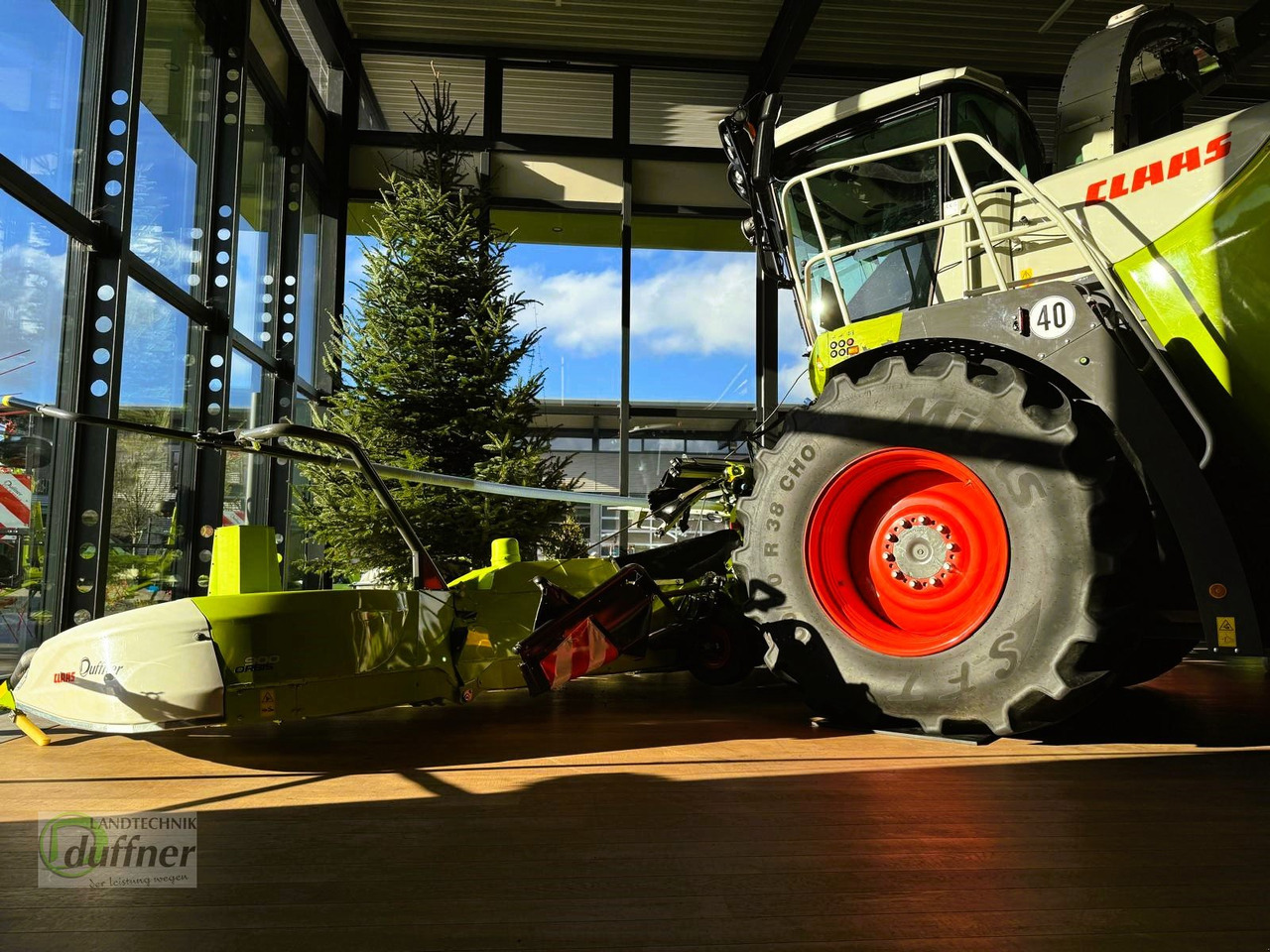 CLAAS Jaguar 970 - Ensileuse: photos 1 CLAAS Jaguar 970 - Ensileuse: photos 1