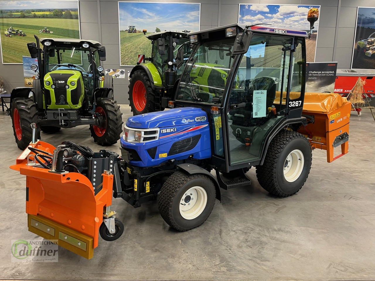 Iseki TM 3267 AHLK - Tracteur communal: photos 1 Iseki TM 3267 AHLK - Tracteur communal: photos 1