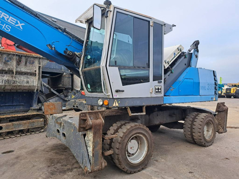 Fuchs MHL 335 - Pelle de manutention: photos 4 Fuchs MHL 335 - Pelle de manutention: photos 4