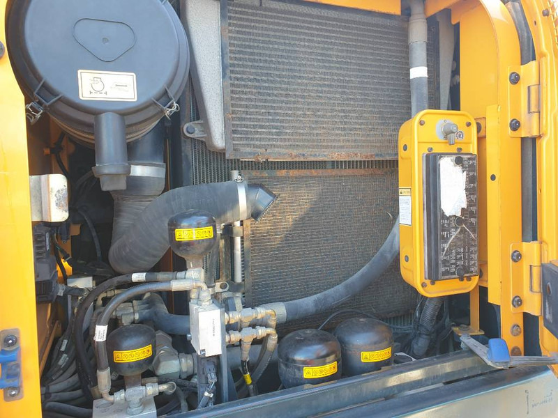 Pelle sur pneus Hyundai HW 140: photos 14