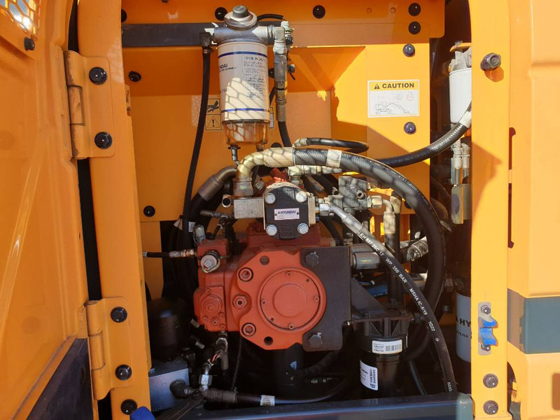 Pelle sur pneus Hyundai HW 140: photos 15