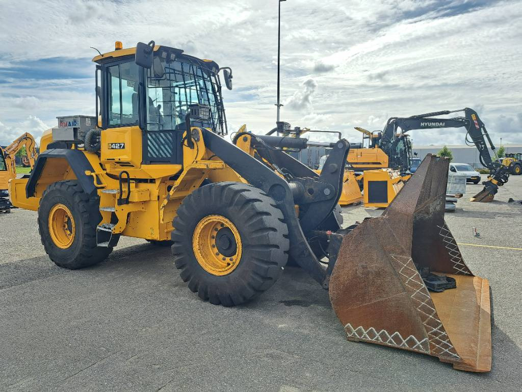 JCB 427 ZX - Chargeuse sur pneus: photos 2 JCB 427 ZX - Chargeuse sur pneus: photos 2