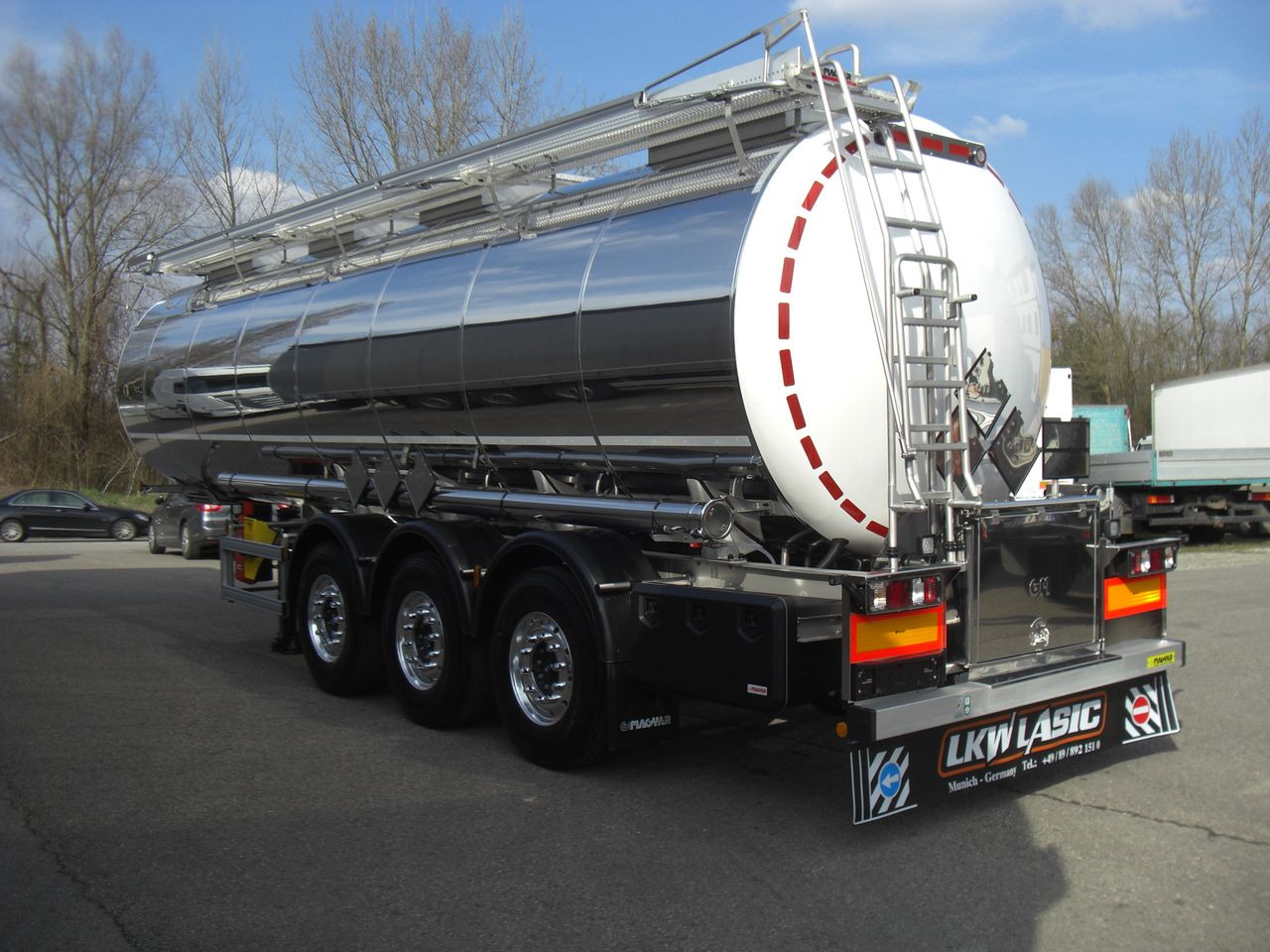 Magyar SRMAD/1KAMMER/CHEMIE - Semi-remorque citerne: photos 4 Magyar SRMAD/1KAMMER/CHEMIE - Semi-remorque citerne: photos 4