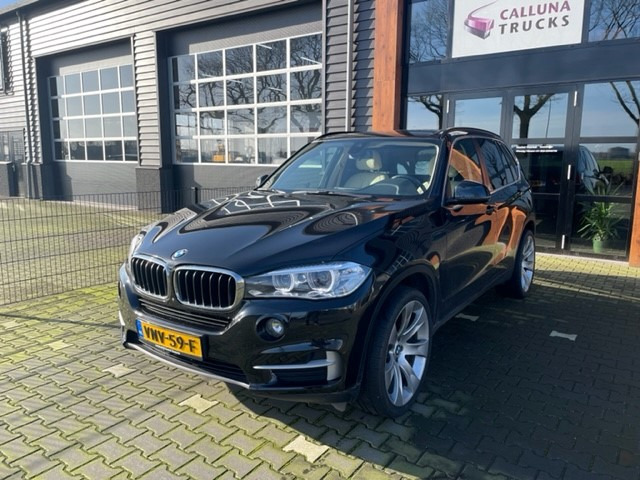 BMW X5 XDRIVE 30d - SUV: photos 2 BMW X5 XDRIVE 30d - SUV: photos 2