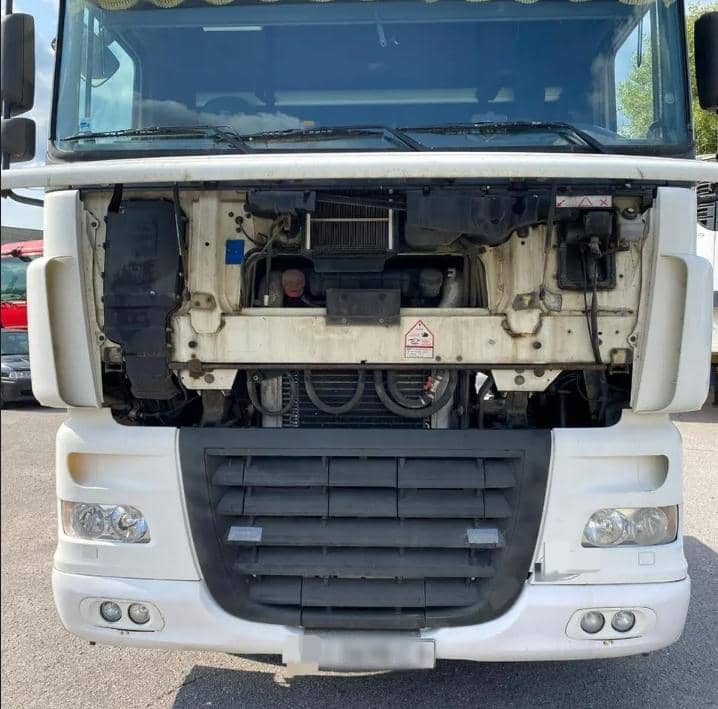 DAF XF 95 - Tracteur routier: photos 3 DAF XF 95 - Tracteur routier: photos 3