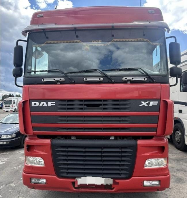 DAF XF 95 Tractor unit - Tracteur routier: photos 2 DAF XF 95 Tractor unit - Tracteur routier: photos 2
