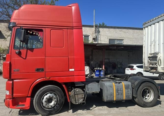 Daf XF 95 - Tracteur routier: photos 2 Daf XF 95 - Tracteur routier: photos 2