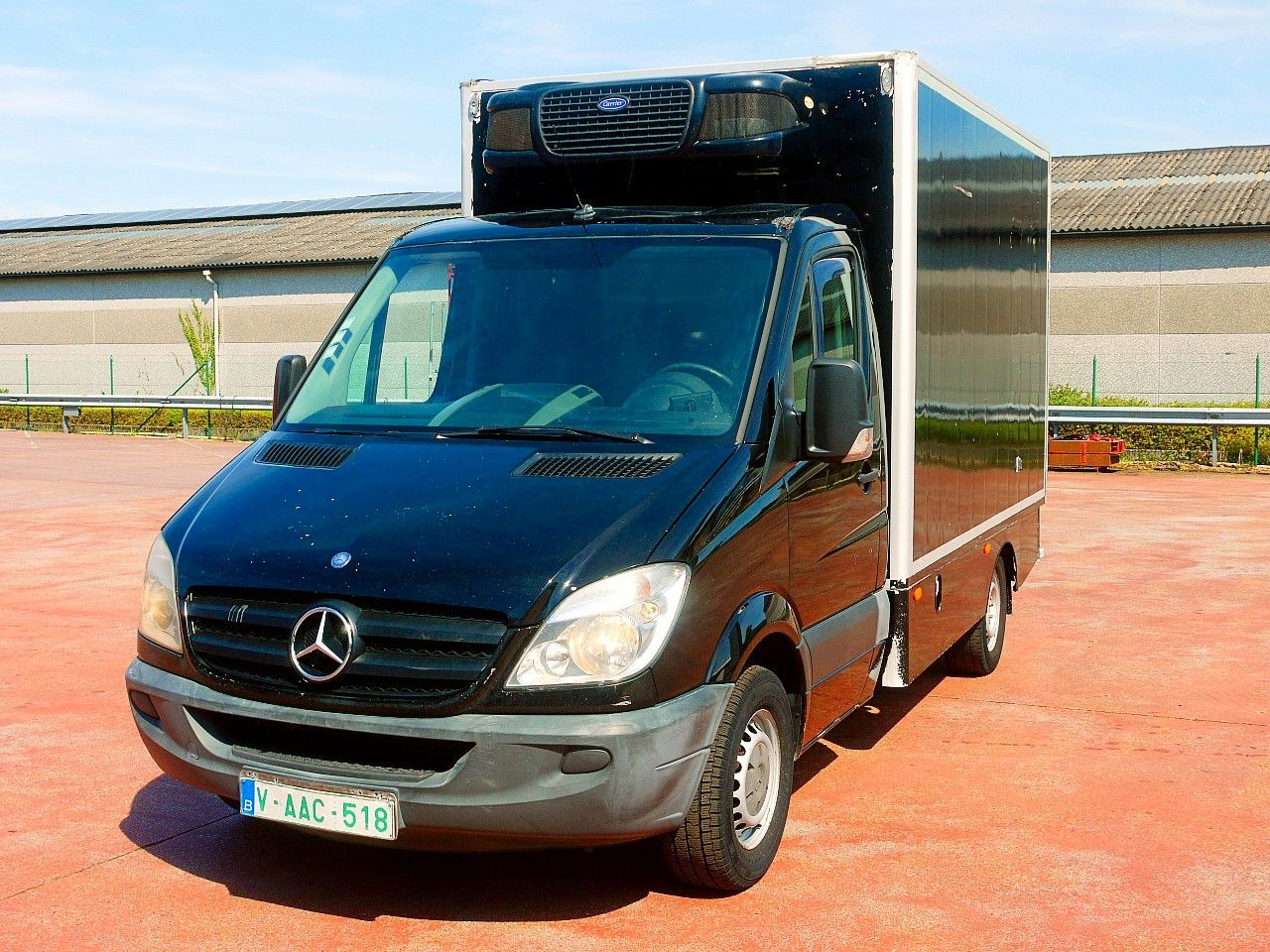 Mercedes-Benz 319 SPRINTER V6 KUHLKOFFER CARRIER PULSOR 600 MT - Utilitaire frigorifique: photos 5 Mercedes-Benz 319 SPRINTER V6 KUHLKOFFER CARRIER PULSOR 600 MT - Utilitaire frigorifique: photos 5