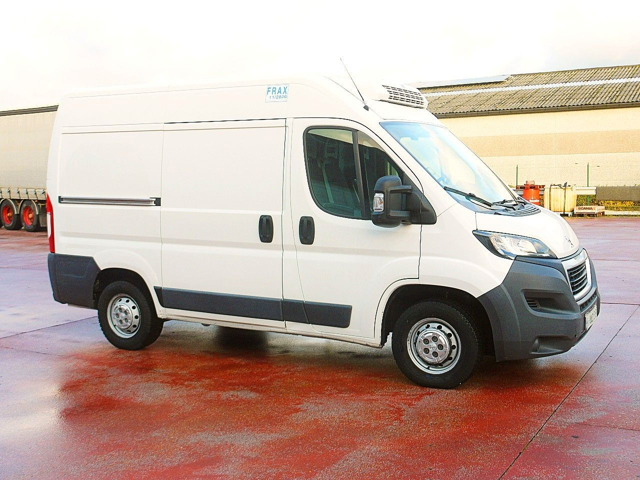 Peugeot BOXER KUHLKASTENWAGEN THERMOKING V200 -20c - Utilitaire frigorifique: photos 3 Peugeot BOXER KUHLKASTENWAGEN THERMOKING V200 -20c - Utilitaire frigorifique: photos 3