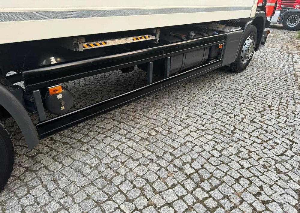 Scania P280 - crédit-bail Scania P280: photos 12