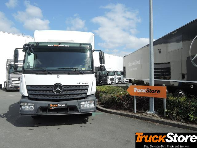 Mercedes-Benz Atego 916 L - Camion fourgon: photos 1 Mercedes-Benz Atego 916 L - Camion fourgon: photos 1