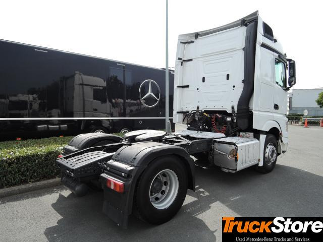 Mercedes-Benz Actros 1843 LS - Tracteur routier: photos 4 Mercedes-Benz Actros 1843 LS - Tracteur routier: photos 4