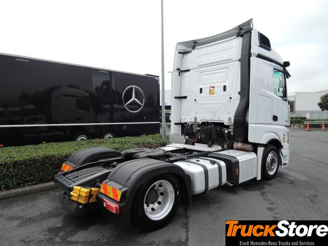 Mercedes-Benz Actros 1845 LS nRL - Tracteur routier: photos 4 Mercedes-Benz Actros 1845 LS nRL - Tracteur routier: photos 4