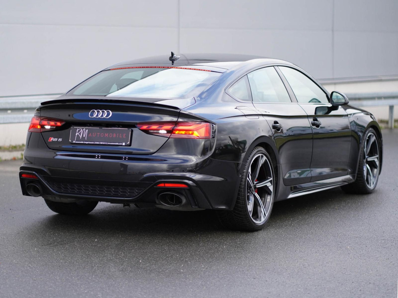 Audi RS 5 Sportsback V6 TFSI quattro LEDER MATRIX LED - Berline: photos 3 Audi RS 5 Sportsback V6 TFSI quattro LEDER MATRIX LED - Berline: photos 3