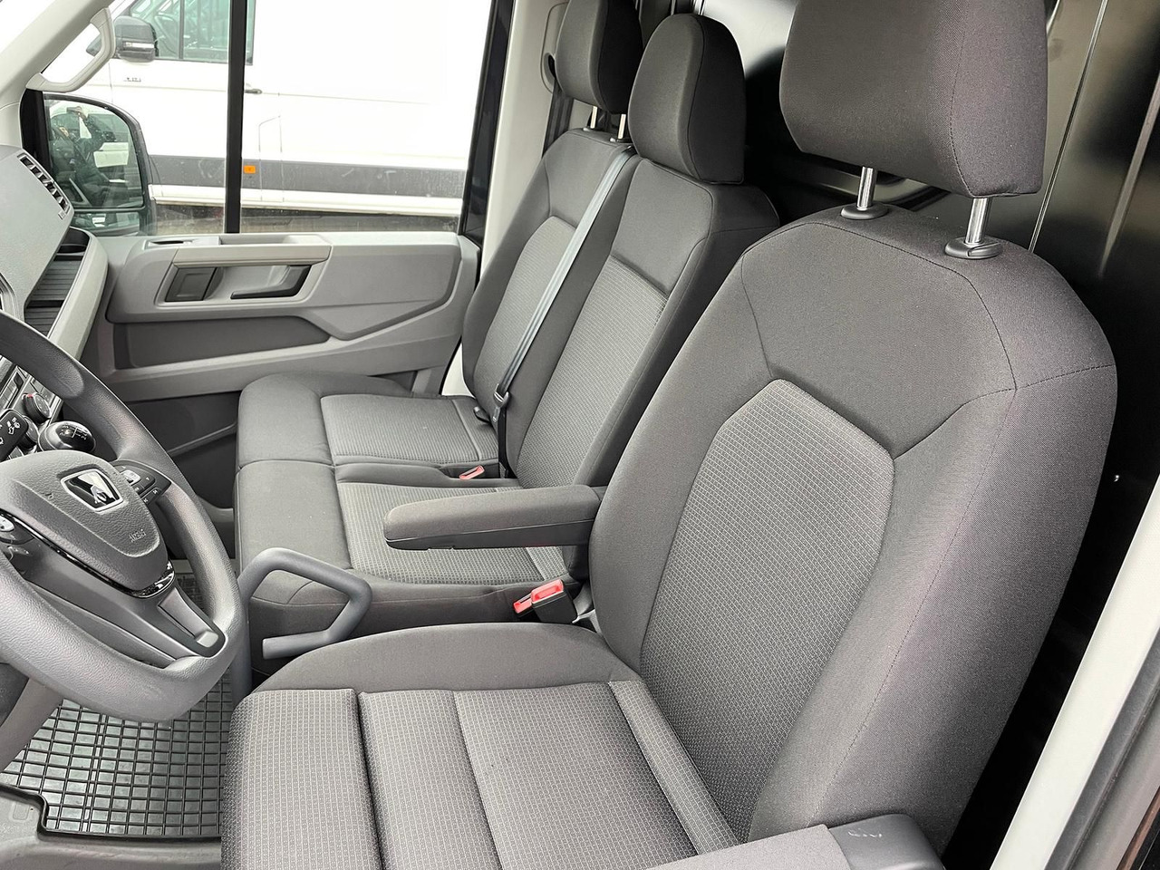 Fourgon utilitaire MAN TGE 3.180 L3H3 Kasten 4x4 AHK ACC NAVI STANDHZ: photos 9