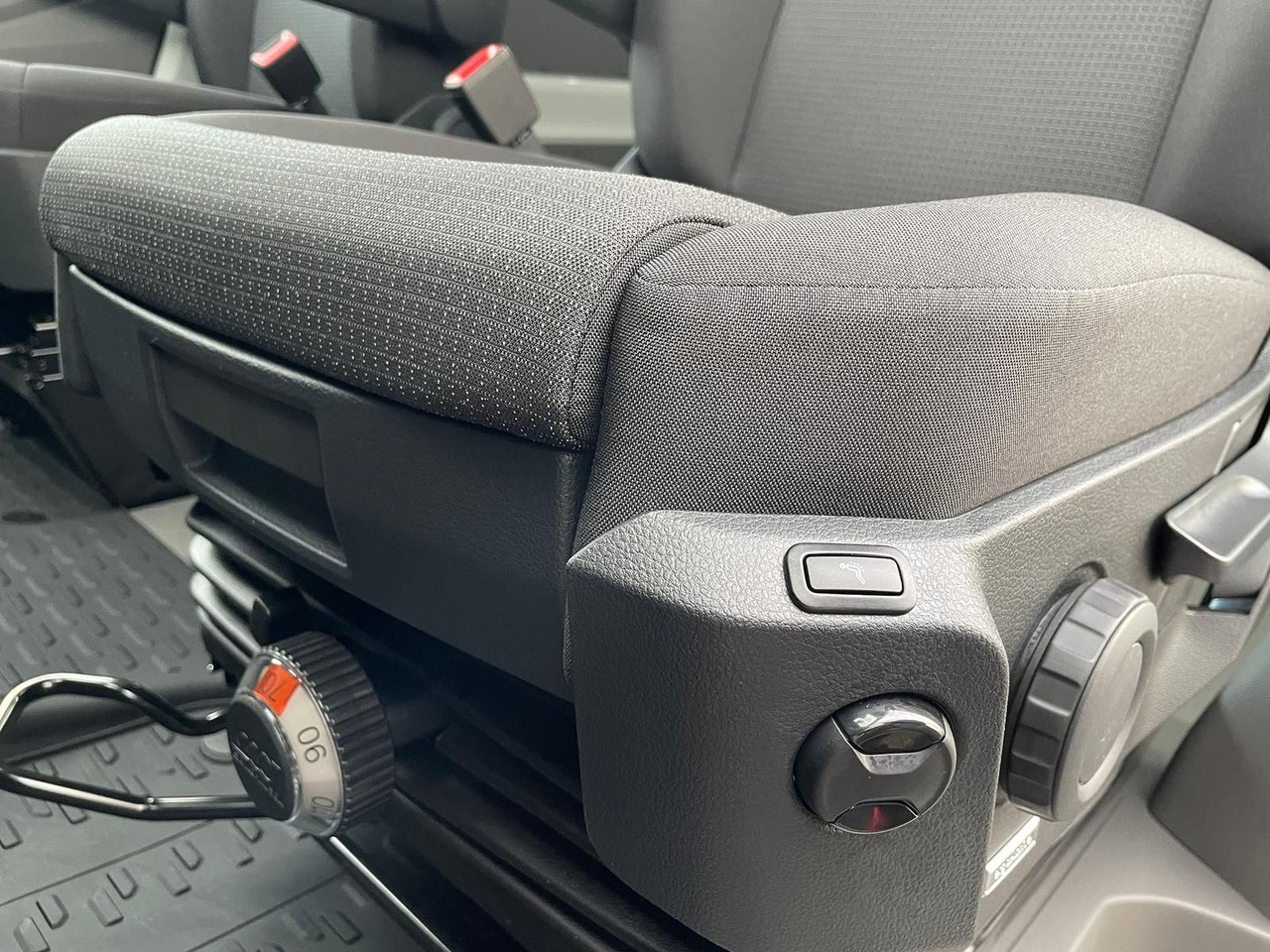 Transport de personnes MAN TGE 3.180 L3H3 Kasten ACC DAB 2xSchiebetür SITZH: photos 38