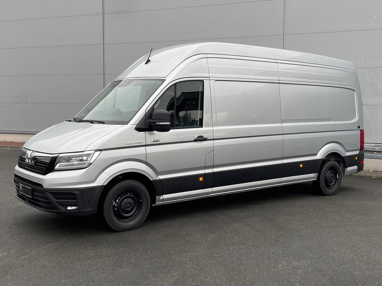 MAN TGE 3.180 L4H4 Kasten 4x4 Superhochdach ACC AHK - Voiture: photos 1 MAN TGE 3.180 L4H4 Kasten 4x4 Superhochdach ACC AHK - Voiture: photos 1