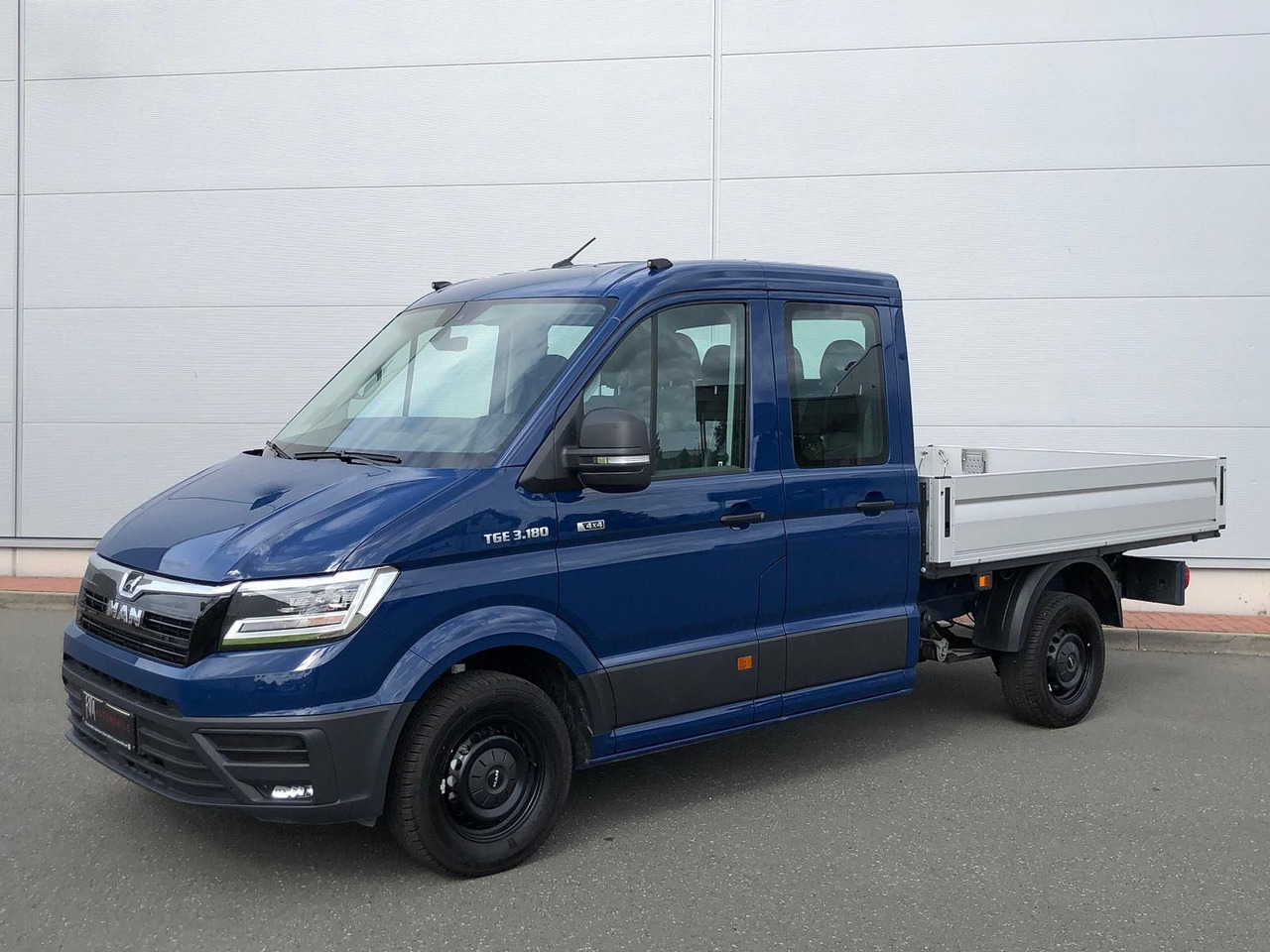 MAN TGE 3.180 Pritsche DOKA MR 4x4 LED TEMPOMAT - Voiture: photos 1 MAN TGE 3.180 Pritsche DOKA MR 4x4 LED TEMPOMAT - Voiture: photos 1