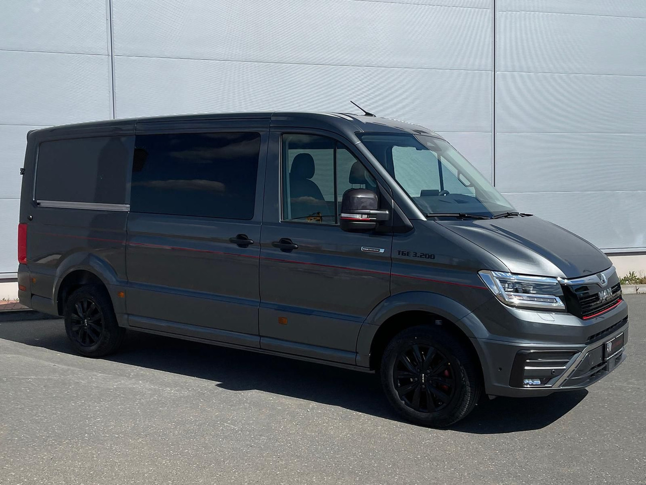 MAN TGE 3.200 L3H2 MIXTO 4x4 Individual S ACC STHZ - Fourgon utilitaire, Utilitaire double cabine: photos 2 MAN TGE 3.200 L3H2 MIXTO 4x4 Individual S ACC STHZ - Fourgon utilitaire, Utilitaire double cabine: photos 2