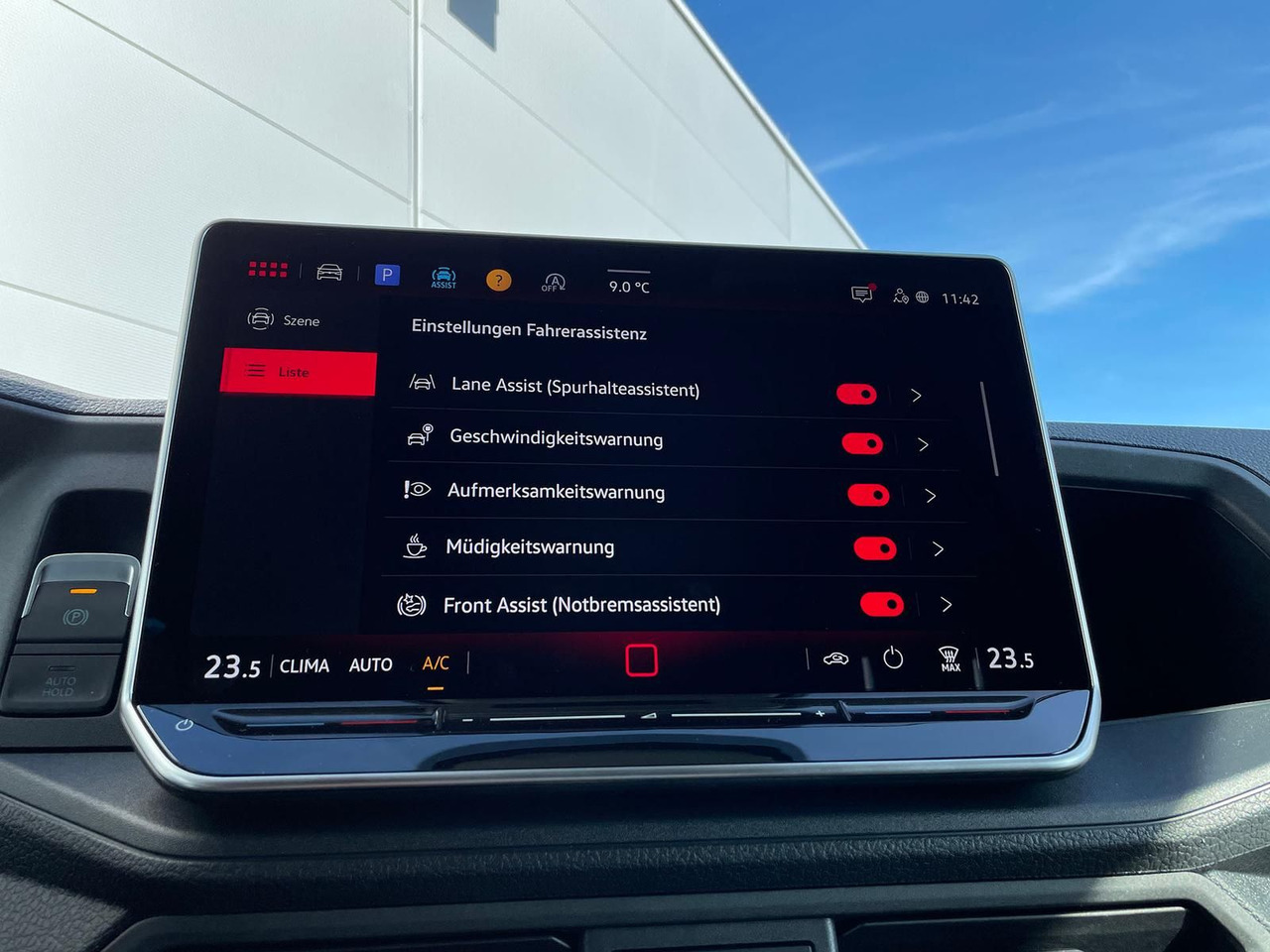 Voiture MAN TGE 3.200 L3H3 Kasten 4x4 CAMPER DREHSITZE AHK: photos 24 Voiture MAN TGE 3.200 L3H3 Kasten 4x4 CAMPER DREHSITZE AHK: photos 24