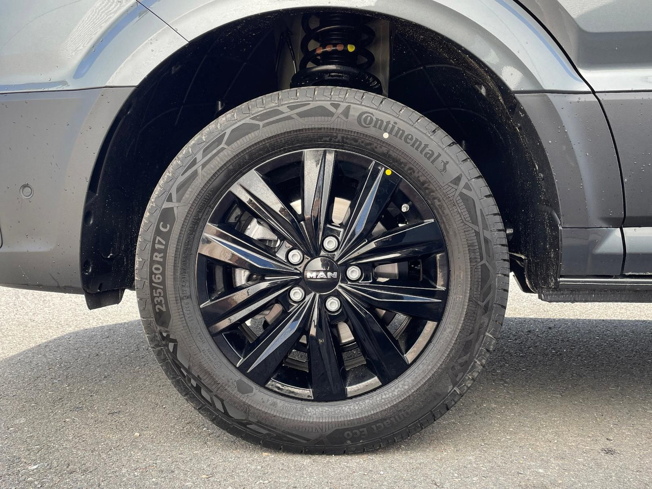 Voiture MAN TGE 3.200 L3H3 Kasten 4x4 CAMPER DREHSITZE AHK: photos 29 Voiture MAN TGE 3.200 L3H3 Kasten 4x4 CAMPER DREHSITZE AHK: photos 29