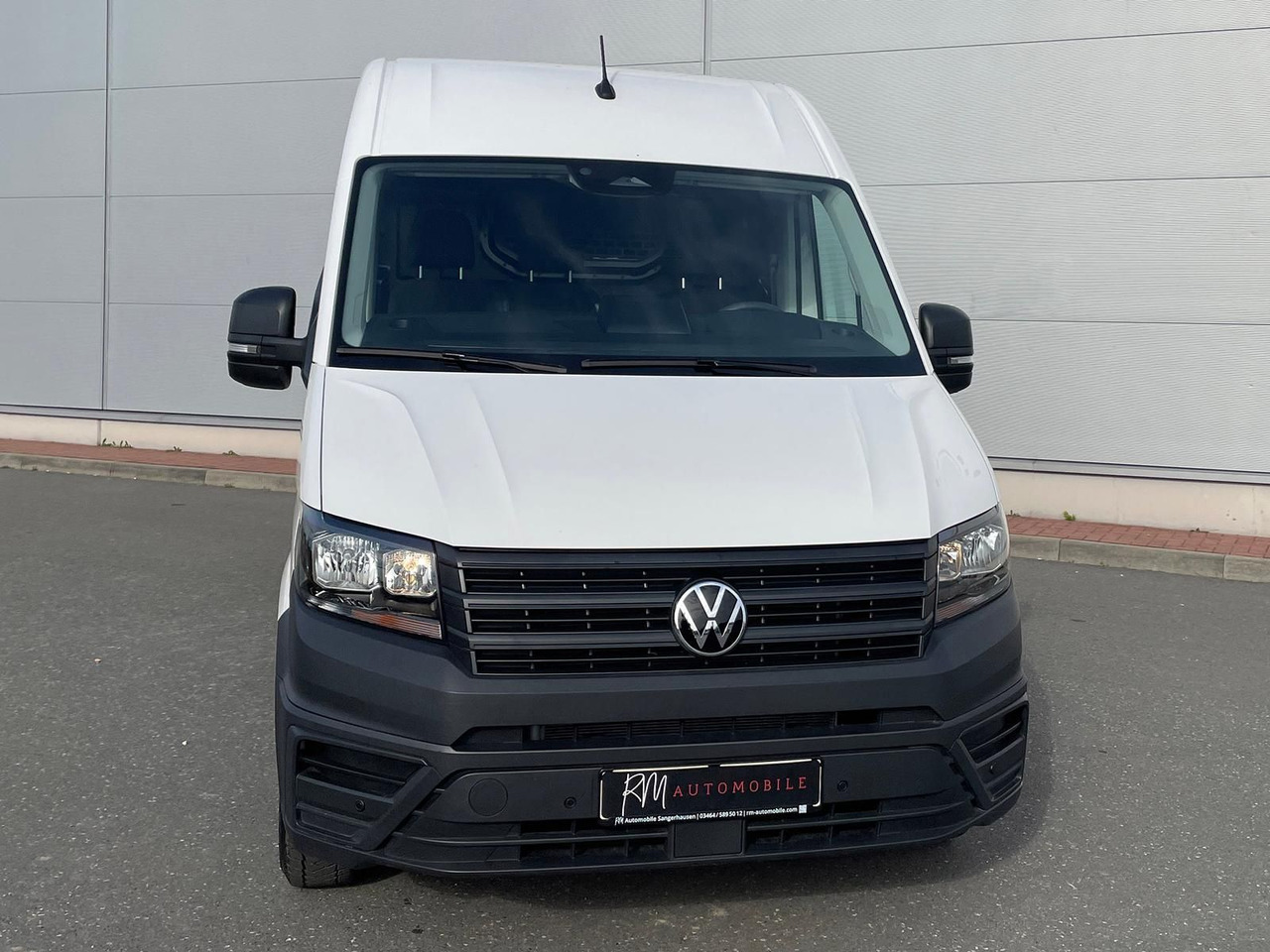 Volkswagen Crafter Kasten 35 L4H3 KAMERA KLIMA DAB - Fourgon utilitaire: photos 3 Volkswagen Crafter Kasten 35 L4H3 KAMERA KLIMA DAB - Fourgon utilitaire: photos 3