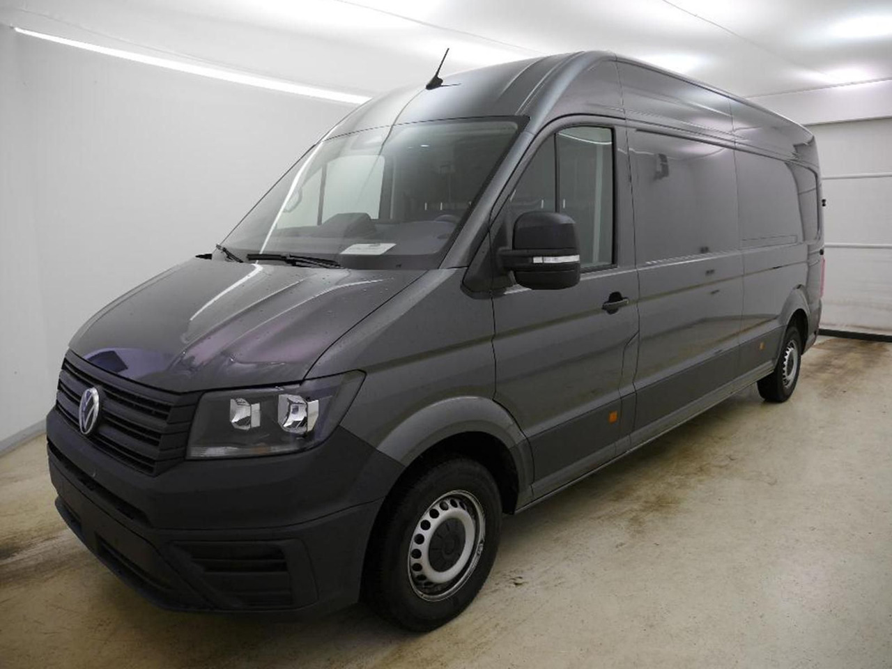 Volkswagen Crafter Kasten 35 L4H3 PDC DAB KAMERA KLIMA MFL - Fourgon utilitaire: photos 1 Volkswagen Crafter Kasten 35 L4H3 PDC DAB KAMERA KLIMA MFL - Fourgon utilitaire: photos 1