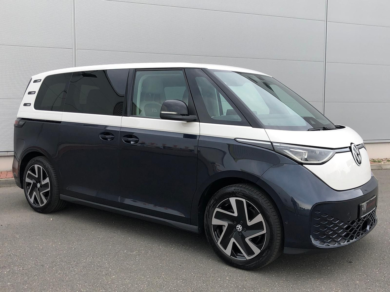 Volkswagen ID. Buzz 150 kW Pro AHK ACC MATRIX LED KEYLESS - Minibus, Bus électrique: photos 2 Volkswagen ID. Buzz 150 kW Pro AHK ACC MATRIX LED KEYLESS - Minibus, Bus électrique: photos 2