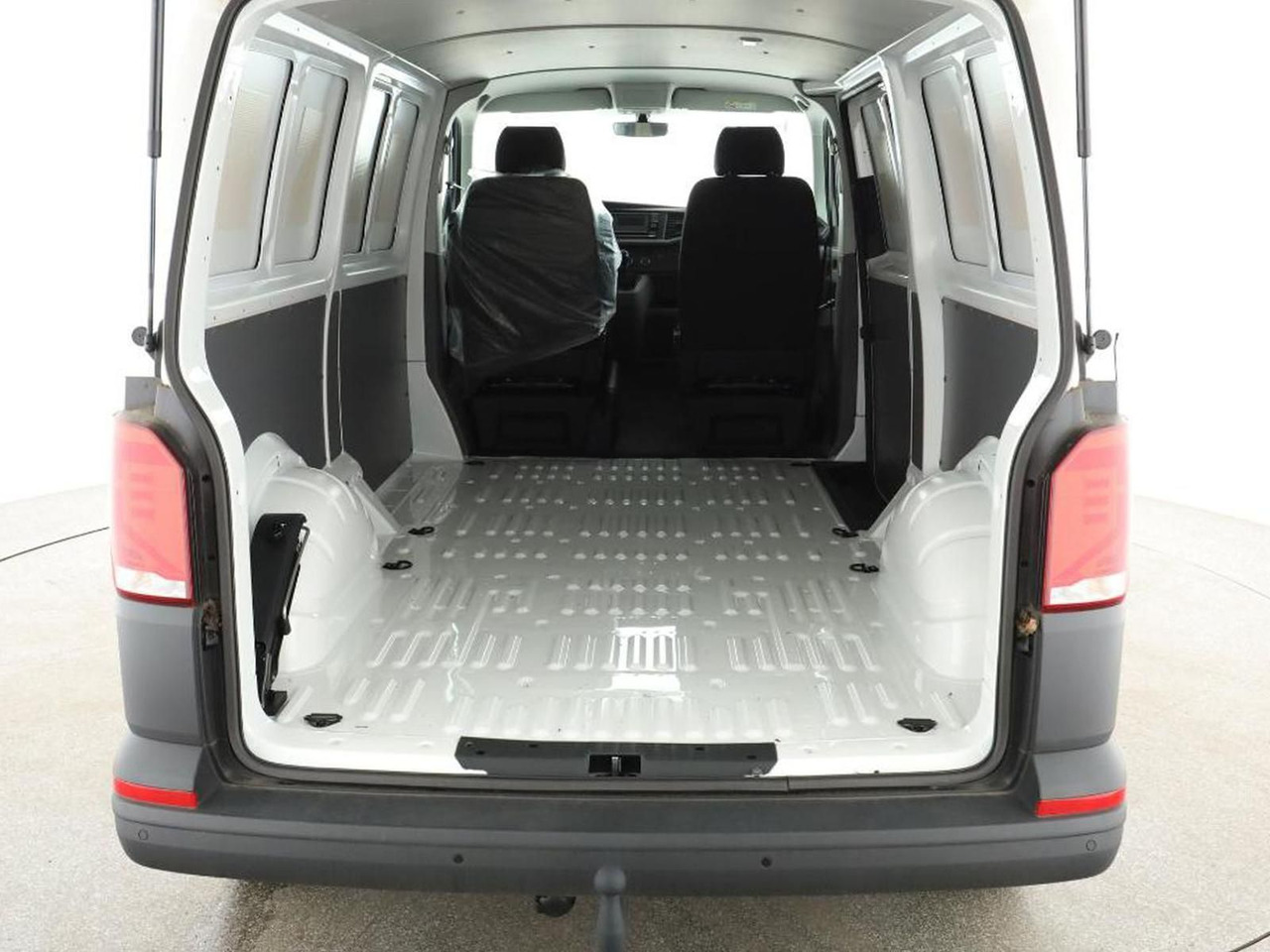 Volkswagen T6.1 Transporter LR FWD PDC SITZHZ TEMP AHK - Transport de personnes: photos 3 Volkswagen T6.1 Transporter LR FWD PDC SITZHZ TEMP AHK - Transport de personnes: photos 3