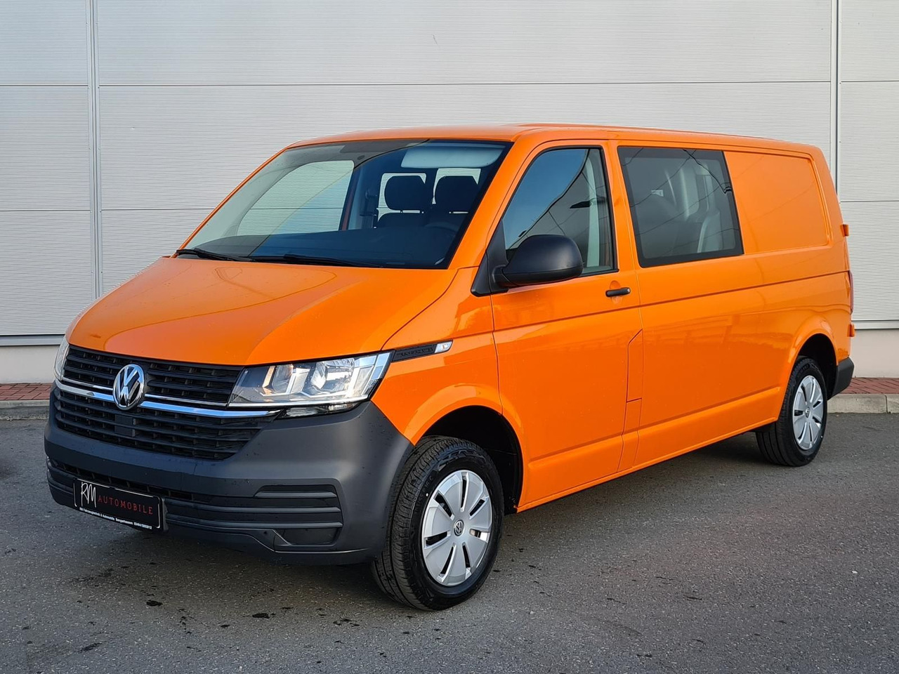 Volkswagen T6.1 Transporter MIXTO lang LED PDC KLIMA SITZH - Voiture: photos 1 Volkswagen T6.1 Transporter MIXTO lang LED PDC KLIMA SITZH - Voiture: photos 1