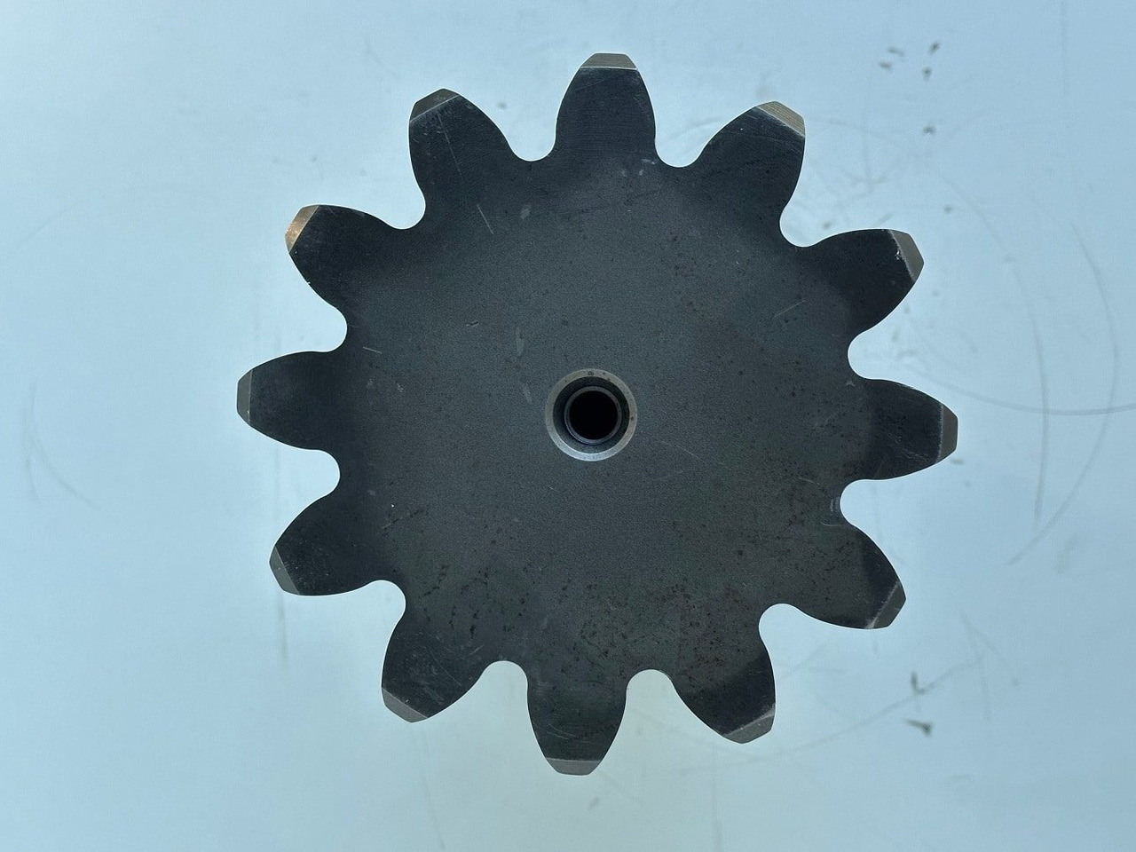 Moteur de rotation pour Pelle sur chenille Liebherr Abtriebswelle ID-Nr.932919701. SAT350/208 - SAT350/252. A954B, A954C, LH80 C, LH80 M, R954CG, E954, EP954, ER954, P954C, P954E, R954B, R954C. #932919701.09#: photos 16 Moteur de rotation pour Pelle sur chenille Liebherr Abtriebswelle ID-Nr.932919701. SAT350/208 - SAT350/252. A954B, A954C, LH80 C, LH80 M, R954CG, E954, EP954, ER954, P954C, P954E, R954B, R954C. #932919701.09#: photos 16