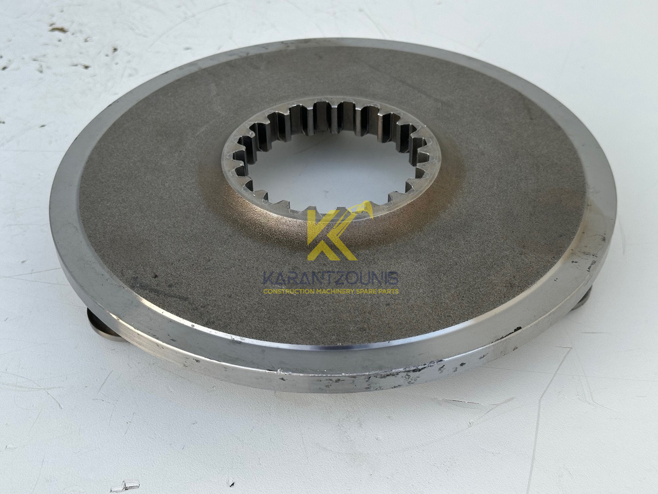 Liebherr Original Planetenträger ID-Nr.90024944. FAT400P112 - FAT400P139. LO1936, R928, R930, R934, R936, R940, R944, R946, R950 T. #90024944.24.03# - Moteur de translation pour Engins de chantier: photos 4 Liebherr Original Planetenträger ID-Nr.90024944. FAT400P112 - FAT400P139. LO1936, R928, R930, R934, R936, R940, R944, R946, R950 T. #90024944.24.03# - Moteur de translation pour Engins de chantier: photos 4