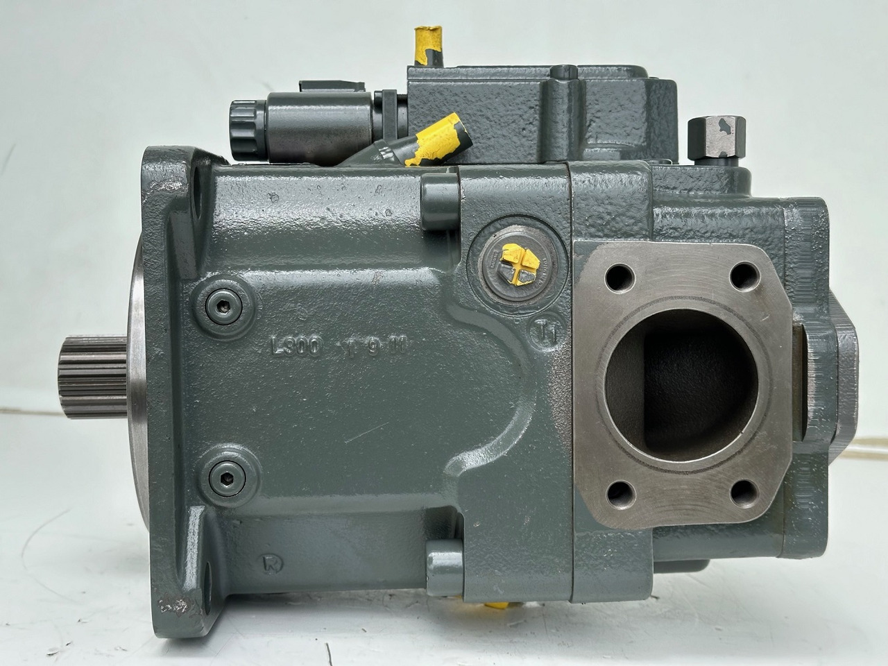 Liebherr Verstellpumpe Typ:A11VO75EP. ID-Nr.10412657. LH120C, LH120CG, LH120ET, LH120M, LH150C, LH150M. #10412657.26526937# - Pompe hydraulique pour Pelle sur pneus: photos 3 Liebherr Verstellpumpe Typ:A11VO75EP. ID-Nr.10412657. LH120C, LH120CG, LH120ET, LH120M, LH150C, LH150M. #10412657.26526937# - Pompe hydraulique pour Pelle sur pneus: photos 3