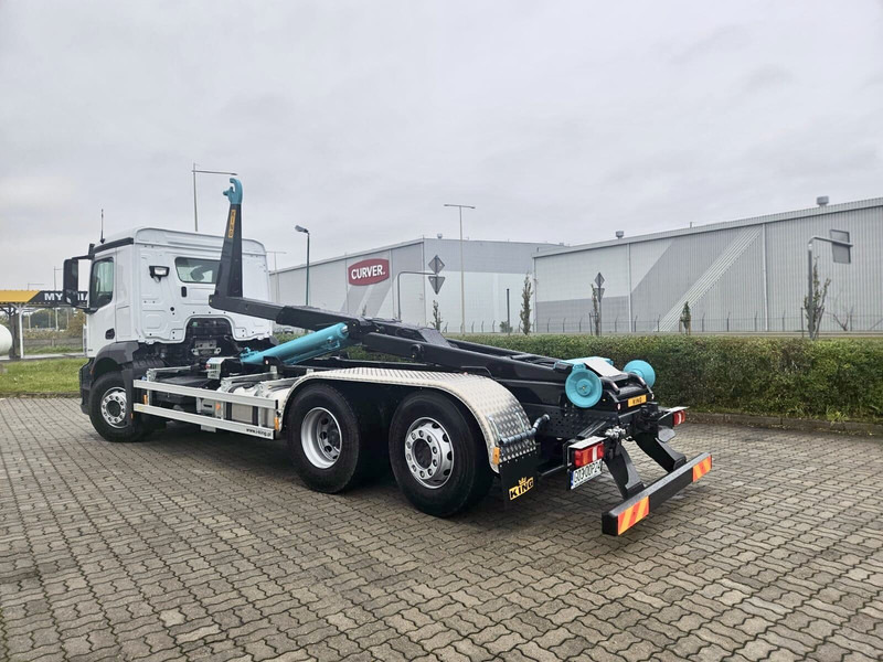 Mercedes-Benz ACTROS 5 - 2542 Nowy! - Camion ampliroll: photos 2 Mercedes-Benz ACTROS 5 - 2542 Nowy! - Camion ampliroll: photos 2