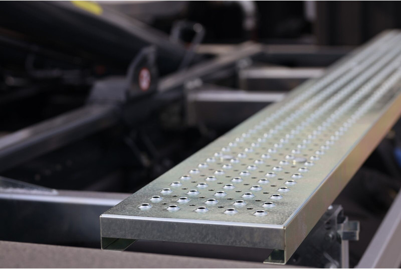 Renault D 18 HIGH P - Camion ampliroll: photos 3 Renault D 18 HIGH P - Camion ampliroll: photos 3