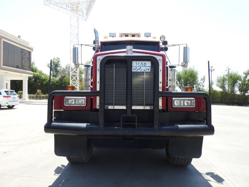 Kenworth * C500 * Bed / Winch * 8x4 Oil Field Truck * - Camion plateau: photos 3 Kenworth * C500 * Bed / Winch * 8x4 Oil Field Truck * - Camion plateau: photos 3
