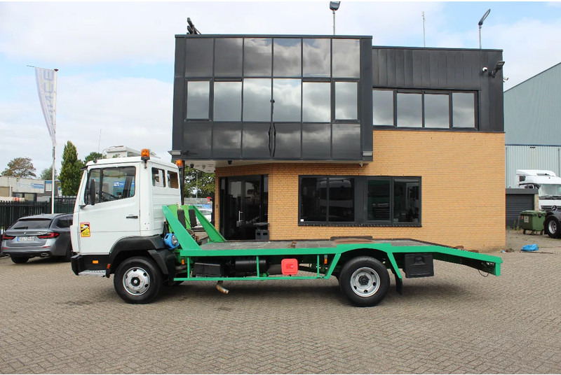 Mercedes-Benz 914 * WINCH * 4X2 * TOP CODITION * - Camion porte-voitures: photos 3 Mercedes-Benz 914 * WINCH * 4X2 * TOP CODITION * - Camion porte-voitures: photos 3