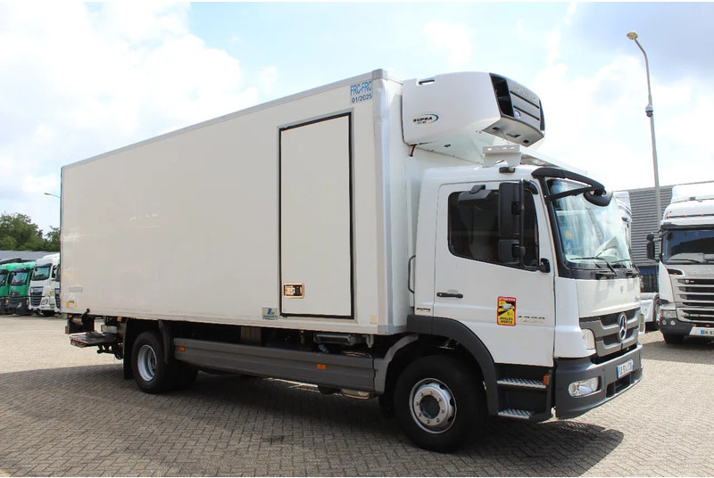 Mercedes-Benz Atego 1624 * MANUAL * EURO5 EEV * 4X2 * CARRIER SUPRA 950 MT * - Camion frigorifique: photos 4 Mercedes-Benz Atego 1624 * MANUAL * EURO5 EEV * 4X2 * CARRIER SUPRA 950 MT * - Camion frigorifique: photos 4