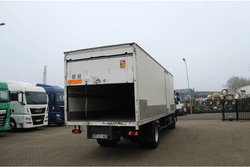 Renault Premium 280 4X2 - Camion fourgon: photos 4 Renault Premium 280 4X2 - Camion fourgon: photos 4
