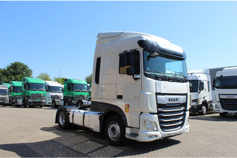 DAF XF 106.480 * RETARDER * 2 TANK * 2 BED * - Tracteur routier: photos 5 DAF XF 106.480 * RETARDER * 2 TANK * 2 BED * - Tracteur routier: photos 5