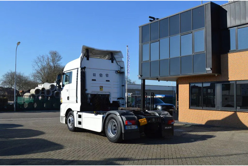 MAN TGX 18.480 * RETARDER * EURO6 * 4X2 * 2 TANK * - Tracteur routier: photos 3 MAN TGX 18.480 * RETARDER * EURO6 * 4X2 * 2 TANK * - Tracteur routier: photos 3
