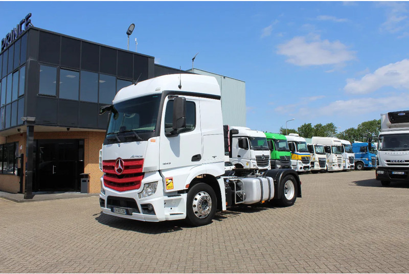 Mercedes-Benz Actros 1843 * EURO6 * 4x2 * - Tracteur routier: photos 1 Mercedes-Benz Actros 1843 * EURO6 * 4x2 * - Tracteur routier: photos 1