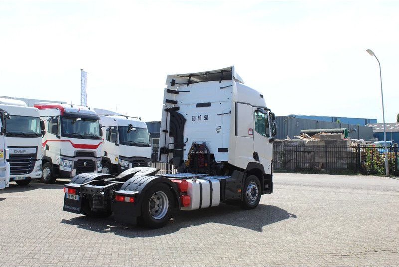 Renault T460 * RETARDER * 2 TANK * 4x2 * - Tracteur routier: photos 4 Renault T460 * RETARDER * 2 TANK * 4x2 * - Tracteur routier: photos 4