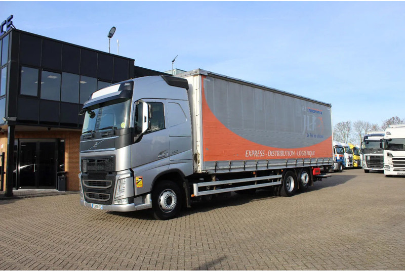 Volvo FH 460 * EUR6 * 6X2 * LIFT * - Camion à rideaux coulissants: photos 2 Volvo FH 460 * EUR6 * 6X2 * LIFT * - Camion à rideaux coulissants: photos 2
