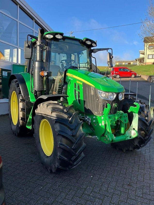 John Deere 6090M - Tracteur agricole: photos 4 John Deere 6090M - Tracteur agricole: photos 4