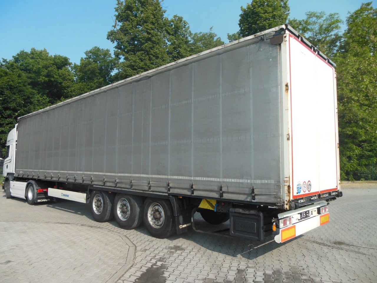 Krone SD, BPW, HUBDACH, LIFT ACHSE, 3 STÜCKS AM LAGER - Semi-remorque rideaux coulissants: photos 2 Krone SD, BPW, HUBDACH, LIFT ACHSE, 3 STÜCKS AM LAGER - Semi-remorque rideaux coulissants: photos 2